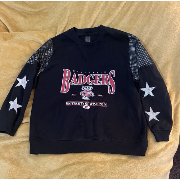 Women’s Game day Victory Black Wisconsin Badgers Rhinestone Sweatshirt Medium - Picture 2 of 16